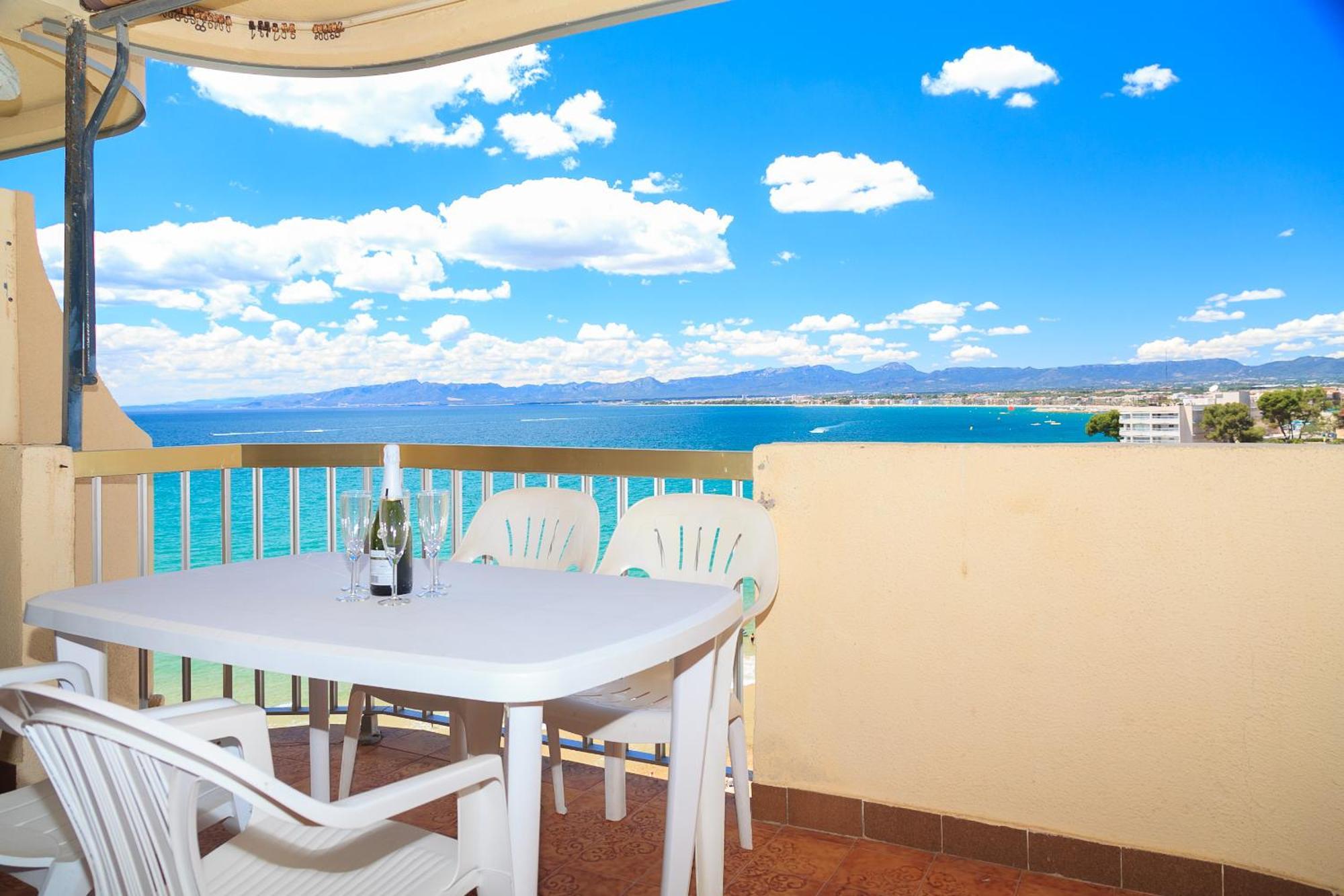 Uhc Sorolla Apartments Salou Zimmer foto